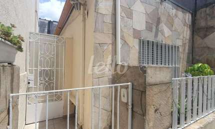 Casa com 2 quartos à venda na Rua Cambará, 96, Vila Bertioga, São Paulo, 80 m2 por R$ 490.000