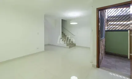 Casa com 3 quartos à venda na Rua Fabrício Correa, 133, Vila Mazzei, São Paulo, 92 m2 por R$ 650.000