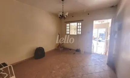Casa com 2 quartos à venda na Rua Jaboticabal, 336, Vila Bertioga, São Paulo, 98 m2 por R$ 400.000