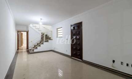 Casa com 3 quartos à venda na Rua Cardoso Franco, 26, Vila Firmiano Pinto, São Paulo, 240 m2 por R$ 899.000