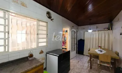 Casa com 2 quartos à venda na rua anita sabá, 89, vila marieta, são paulo, 80 m2 por r$ 430.000