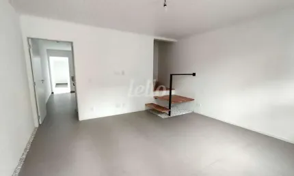 Casa em condomínio fechado com 3 quartos à venda na rua voluntários da pátria, 2505, santana, são paulo, 150 m2 por r$ 1.300.000