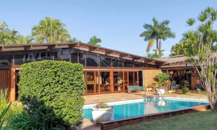 Casa com 3 quartos à venda na Avenida Santos Dumont, 817, Boa Vista, Londrina