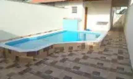 Casa no bairro Bopiranga, em Itanhaém -  localizado lado praia, em rua calçada.