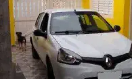 Casa no bairro Balneário Gaivota, em Itanhaém - sendo lado praia, em rua calçada.