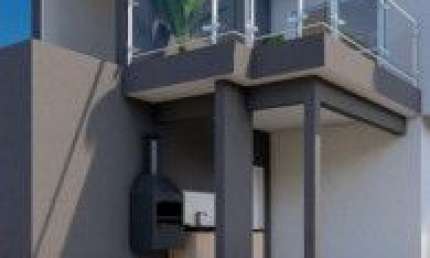 Casa no bairro Jardim Grandesp, em Itanhaém - localizada no lado praia.