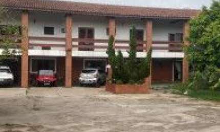 Casa no bairro Cibratel 2, em Itanhaém - sendo lado praia, em rua calçada.