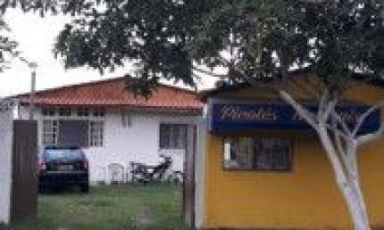 Chácara no Parque Vergara, em Itanhaém - sendo lado serra, em rua de terra.