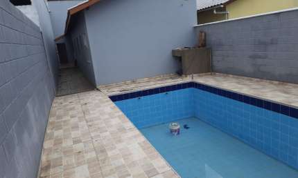 Casa à venda no bairro Cibratel 2, em Itanhaém ** Aceita financiamento bancário!!