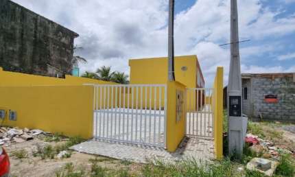 Sobrado em condomínio à venda no bairro Cibratel 2, em Itanhaém** Aceita financiamento bancário!