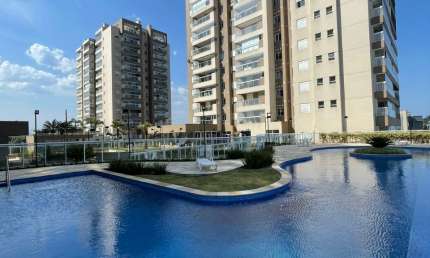 APARTAMENTO NO RESORT - CENTRO DE ITANHAÉM FRENTE MAR ( VISTA LATERAL ).