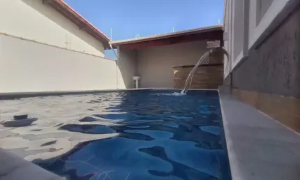CASA A VENDA NO BALN TUPY EM ITANHAÉM- LADO PRAIA .