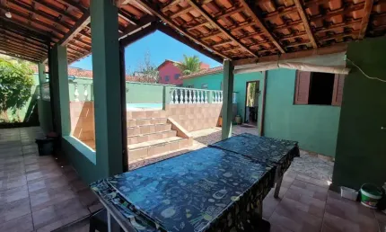 CASA COM PISCINA 5 DORMITÓRIOS A 100 METROS DO MAR .