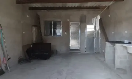 Casa para investidor á 700m do centro de Itanhaém /SP