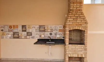 Casa Sobreposta com piscina á 200m do mar - Itanhaém/SP.