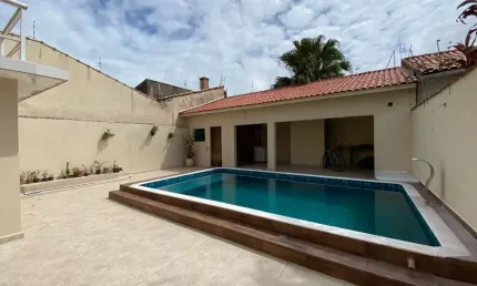 Casa com edicula nos fundos á 50m do mar - cibratell ii, itanhaém/sp.