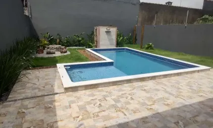 Casa nova , lote inteiro, excelente acabamento, Jd Regina em Itanhaém/SP.