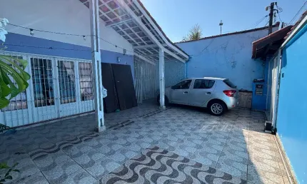 Casa lado praia próximo ao centro da cidade á 400m do mar - itanhaém/sp
