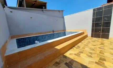 Casa nova com piscina - Jardim Guacyra - Itanhaém/SP
