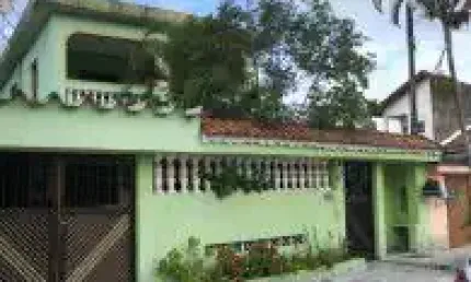 Excelente casa localizada no Balneário Santa Terezinha - lado praia