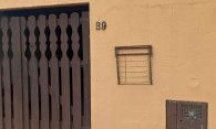 Excelente casa localizada no bairro Tupy, em Itanhaém.