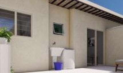 Ótima casa no Bairro Cibratel 2, em Itanhaém - lado serra, em rua calçada.