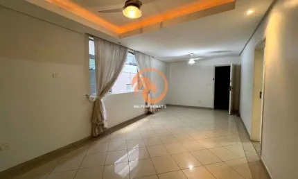 Apartamento á venda com 2 dormitórios e dependência no josé menino em santos
