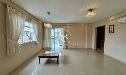Apartamento amplo e confortável com 3 dormitórios e varanda na pompeia em santos