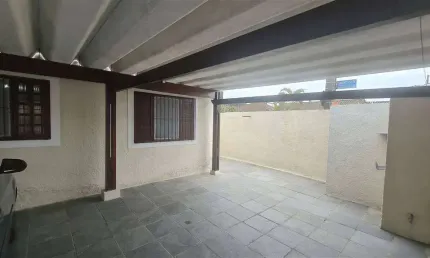 Casa com 2 quartos à venda na Rua Tupi, 842, Tupi, Praia Grande