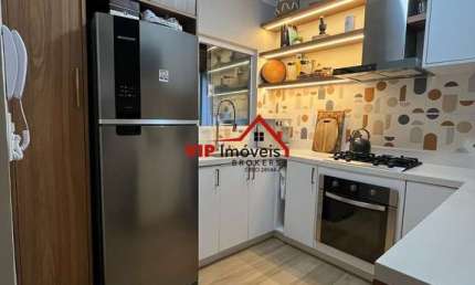 Excelente casa no Condomínio Residencial Village Jardim Versailles com 142m²