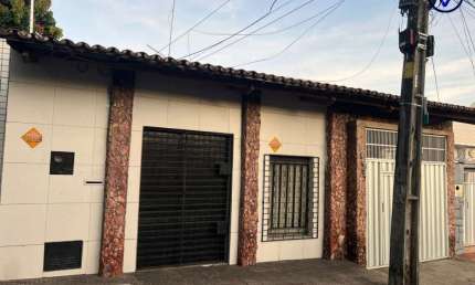Casa com 3 quartos à venda na Rua Nunes Valente, 3427, São João do Tauape, Fortaleza, 190 m2 por R$ 750.000