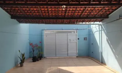 Casa com 2 quartos à venda na Cônego de Castro, 2712, Vila Peri, Fortaleza, 192 m2 por R$ 350.000