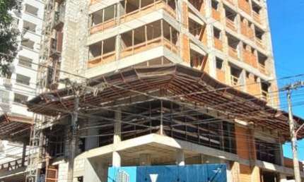 Apartamento para Venda em Criciúma, Centro, 3 dormitórios, 3 suítes, 4 banheiros, 1 vaga