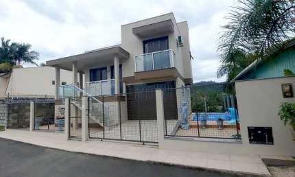 Casa para Venda em Siderópolis, Vila São Jorge, 2 dormitórios, 2 banheiros, 1 vaga
