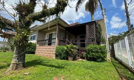 Casa para Venda em Criciúma, Pedro Zanivan, 3 dormitórios, 1 banheiro, 1 vaga