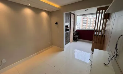 Apartamento para Venda em Criciúma, Centro, 3 dormitórios, 1 suíte, 2 banheiros, 1 vaga