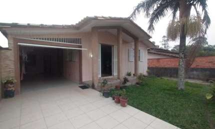 Casa para Venda em Criciúma, Pedro Zanivan, 4 dormitórios, 1 suíte, 4 banheiros, 4 vagas