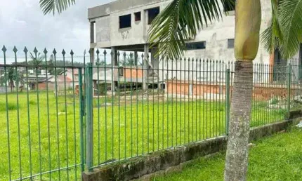 Terreno à venda no Comerciário, Criciúma 
