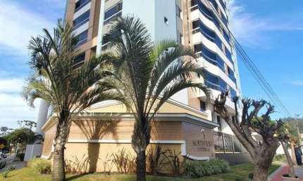 Apartamento para Venda em Criciúma, Comerciário, 3 dormitórios, 1 suíte, 2 banheiros, 2 vagas