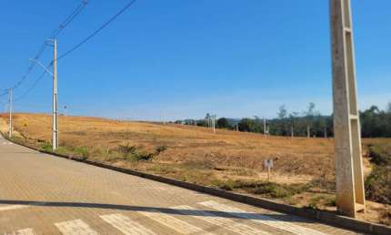 Terreno à venda na Rua Antônio Marcello Gomes, Vila Isabel, Criciúma