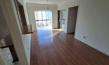 Apartamento para Venda em Criciúma, Comerciário, 2 dormitórios, 1 suíte, 2 banheiros, 1 vaga