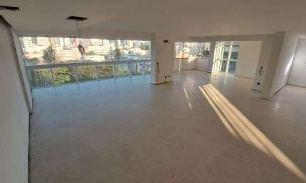 Apartamento para Venda em Criciúma, Centro, 3 dormitórios, 3 suítes, 4 banheiros, 4 vagas