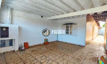 Casa com 2 quartos, Maracanã, Praia Grande - R$ 383 mil, Cod: 4453