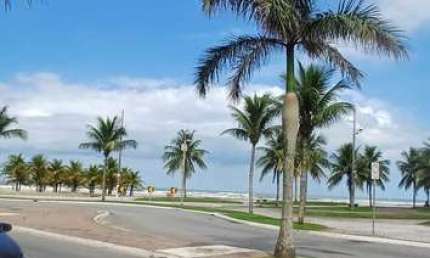 Apartamento com 1 quarto para alugar na Avenida Presidente Castelo Branco, 9080, Vila Mirim, Praia Grande