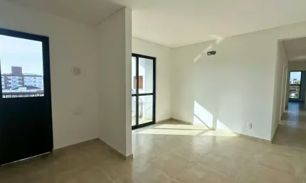 Apartamento com 01 suíte + 02 dormitórios no Costa e Silva