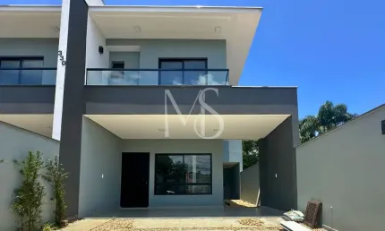 Sobrado Geminado no Bom Retiro com passagem lateral e 3 suítes (sendo 1 master com closet)