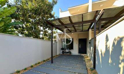 Geminado Espaçoso à Venda no Bairro Boa Vista – Joinville/SC
