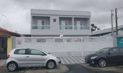 Sobrado em condomínio alto padrão em Praia Grande S. Paulo.