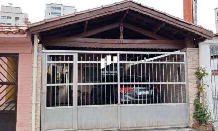 Casa com 3 dormitórios na Aviação em Praia Grande SP.