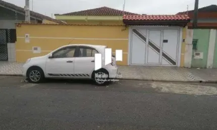 Ampla casa 4 dormitórios, em Praia Grande S. Paulo..